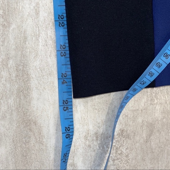 SOLD - ORIGINAL PENGUIN Colour Block Dress - Picture 7 of 13